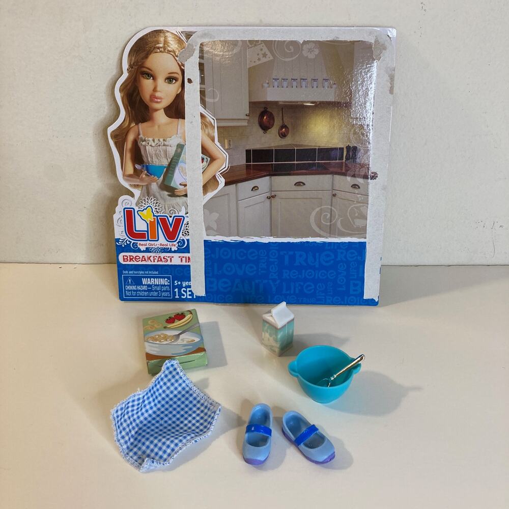 Spin Master 12" LIV Doll Breakfast Time Accessory Set (2010) Complete EUC